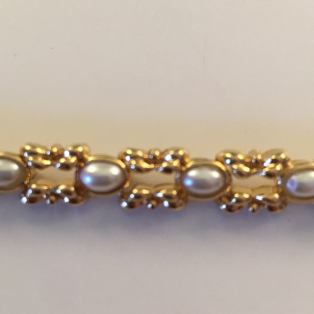 Marvella Pearl & Gold vintage bracelet - Picture 4 of 7